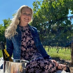 Meet your Posher, Dawn